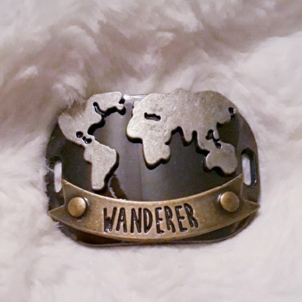 Wanderer Bracelet Charm
